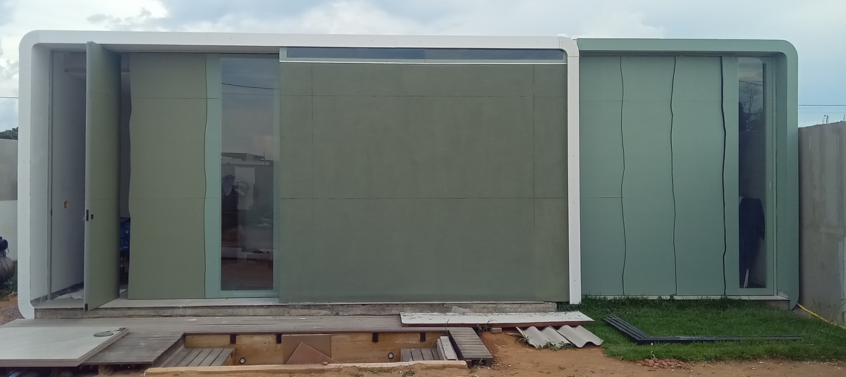 Painel F-Core em Quadrante LSF